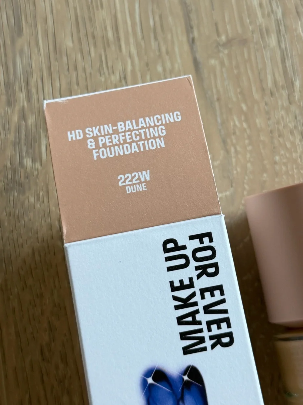 Make Up For Ever HD Skin Balancing & Perfecting Foundation